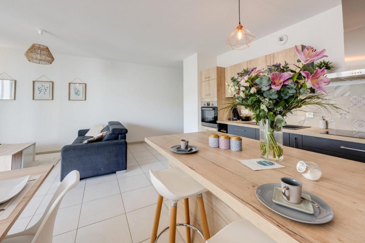 Au Fil Du Thiou - 2 Bedrooms - Parking Annecy Exterior photo