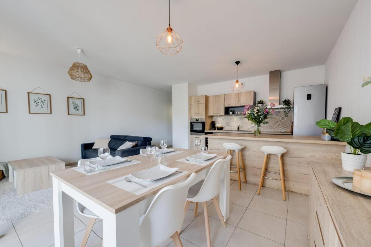 Au Fil Du Thiou - 2 Bedrooms - Parking Annecy Exterior photo