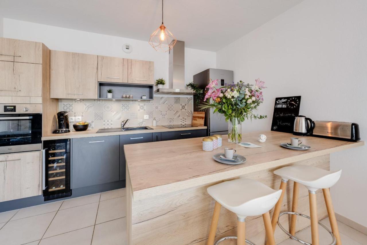 Au Fil Du Thiou - 2 Bedrooms - Parking Annecy Exterior photo
